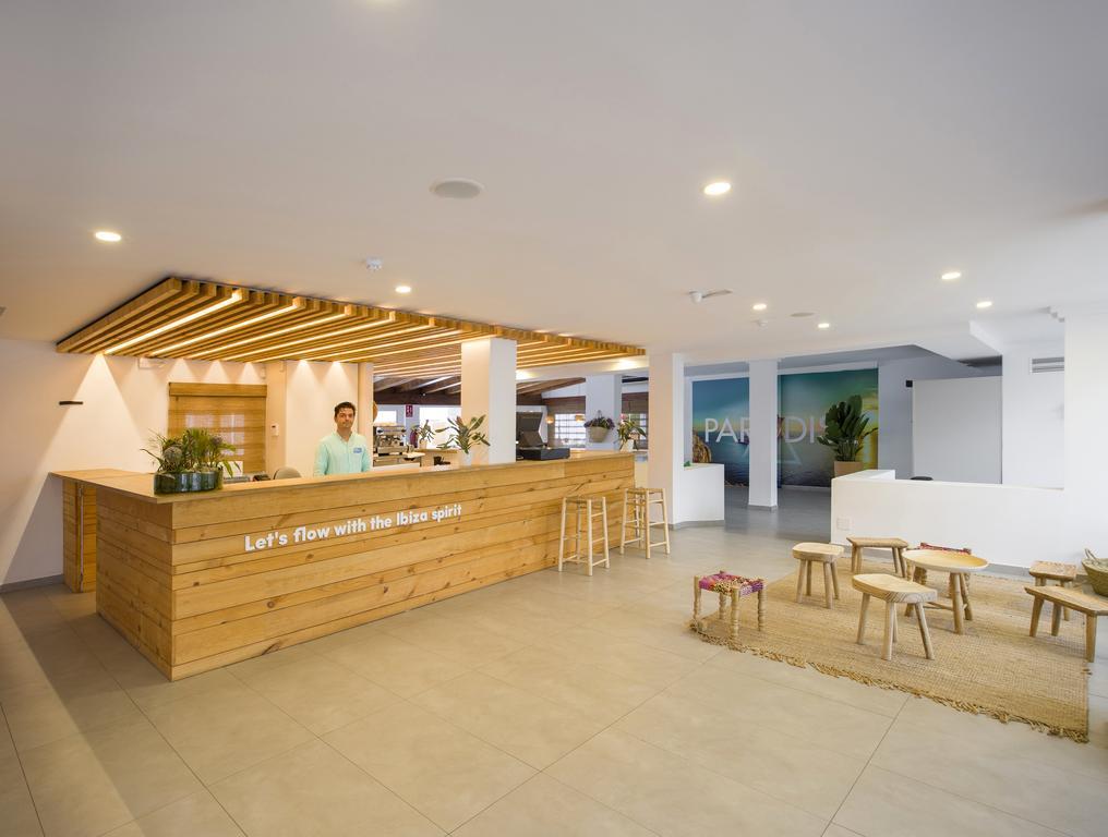 Hotel Vibra Bossa Flow - Adults Only Playa d'en Bossa Exterior photo